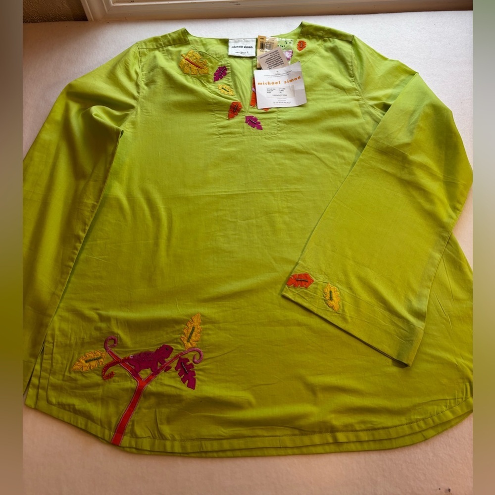 Michael Simon XL Lime Embroidered Chameleon Top NWT - Picture 4 of 15